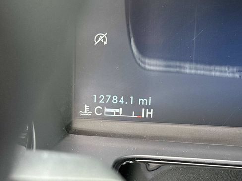 Used 2023 Lincoln Corsair FWD image 35