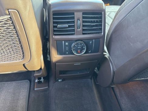 Used 2018 Mercedes-Benz GLS 550 4MATIC image 26