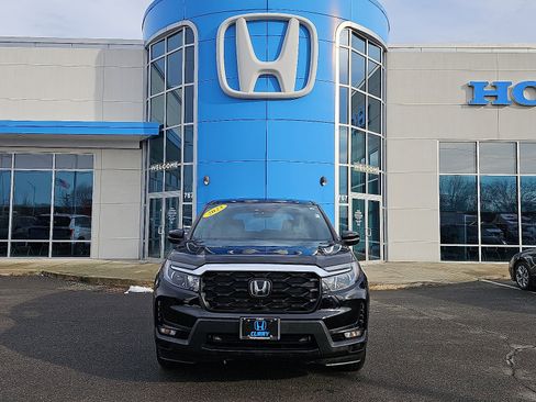 Used 2023 Honda Passport EX-L image 2