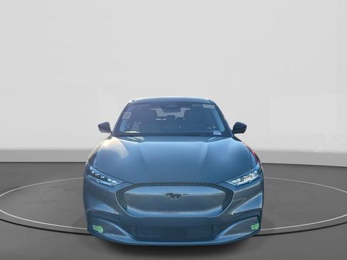 Used 2023 Ford Mustang Mach-E Select image 3