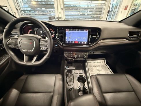 Used 2025 Dodge Durango GT image 27