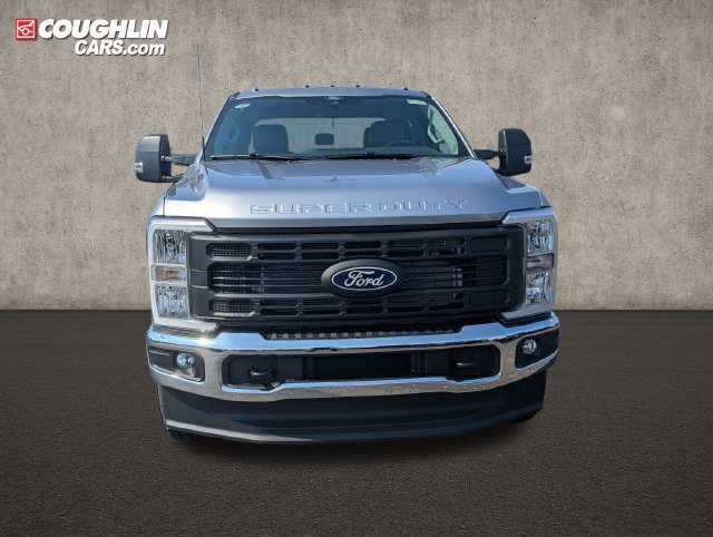 New 2027 Ford F350 XL w/ XL Chrome Package AWD/4WD image 2