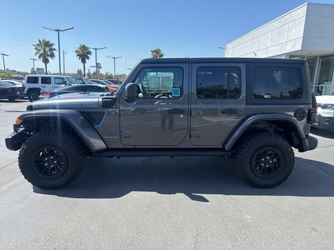Used 2023 Jeep Wrangler Unlimited Rubicon 4xe AWD/4WD image 4