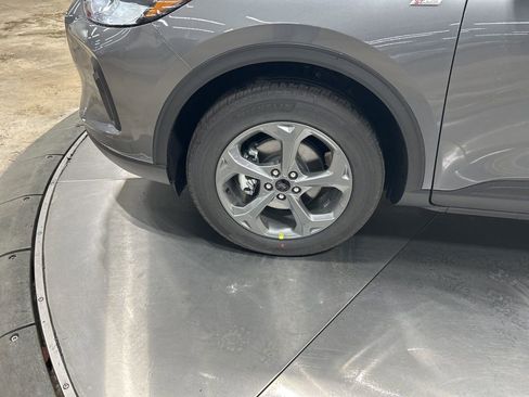 New 2026 Ford Escape ST-Line w/ Tech Pack #1 AWD/4WD image 34