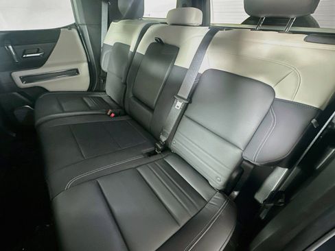 Used 2026 GMC Hummer EV SUV AWD/4WD image 8
