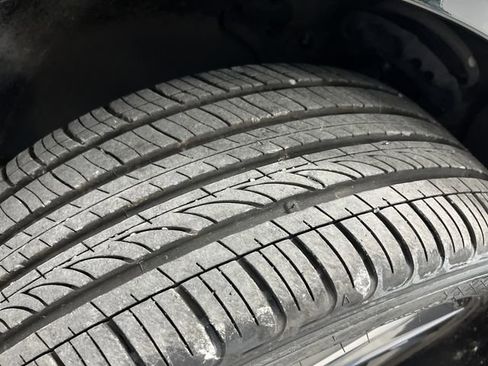 Used 2024 Hyundai Elantra SEL w/ Convenience Package image 34