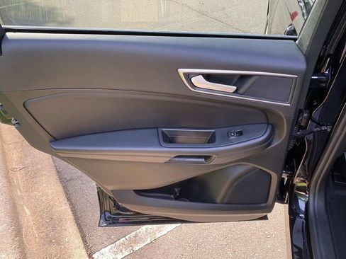 Used 2024 Ford Edge SEL w/ Convenience Package AWD/4WD image 10