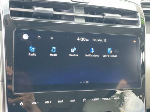 Certified 2024 Hyundai Tucson Limited image 10