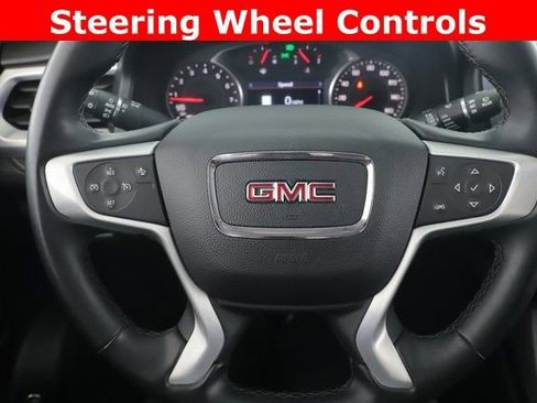 Used 2023 GMC Acadia SLT image 21