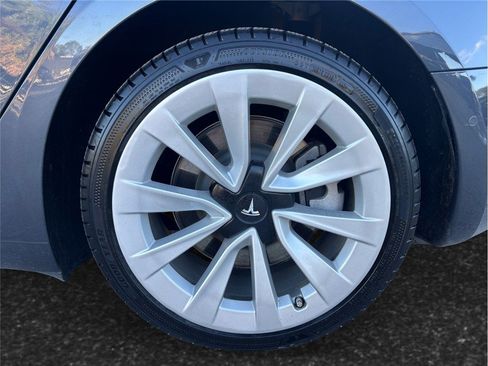 Used 2022 Tesla Model 3 Long Range image 15
