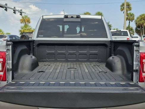 Used 2022 RAM 2500 Limited AWD/4WD image 7