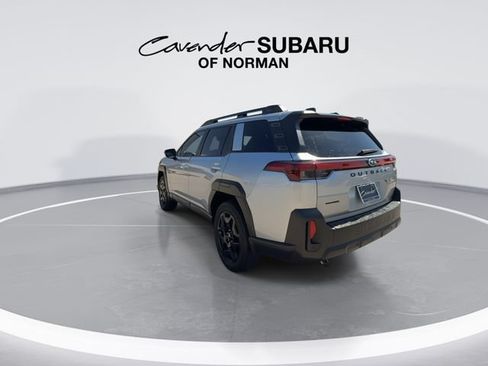 Used 2026 Subaru Outback Limited AWD/4WD image 6