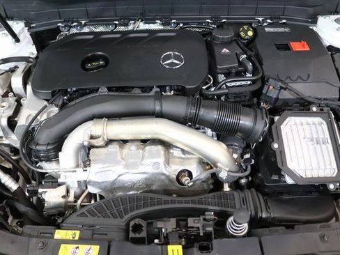 Certified 2025 Mercedes-Benz GLB 250 4MATIC image 27