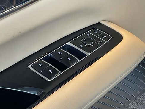 New 2025 Cadillac Escalade IQ Sport 2 image 17