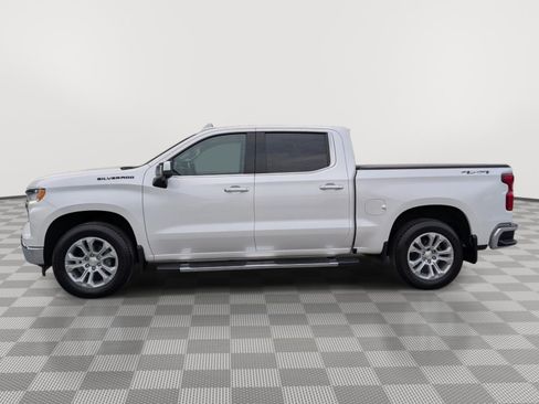 Used 2023 Chevrolet Silverado 1500 LTZ w/ LTZ Premium Package AWD/4WD image 2