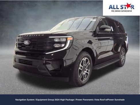 Used 2025 Ford Expedition Active AWD/4WD image 1