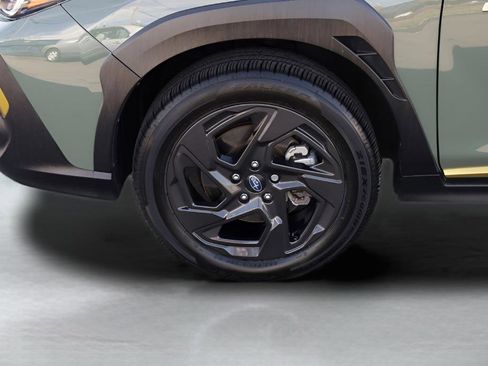 Used 2025 Subaru Crosstrek 2.5i Sport AWD/4WD image 3