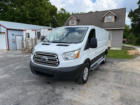 Used 2019 Ford Transit 250 130 Low Roof w/ Exterior Upgrade Package RWD image 2