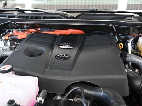 New 2026 Toyota Tundra Limited AWD/4WD image 35