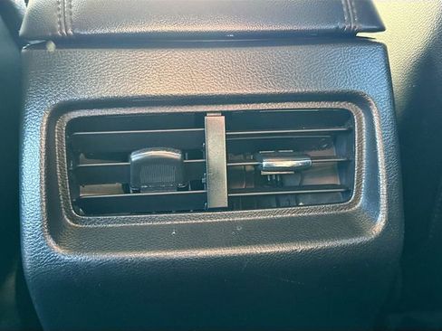 Used 2022 Ford Edge SEL w/ Convenience Package image 26