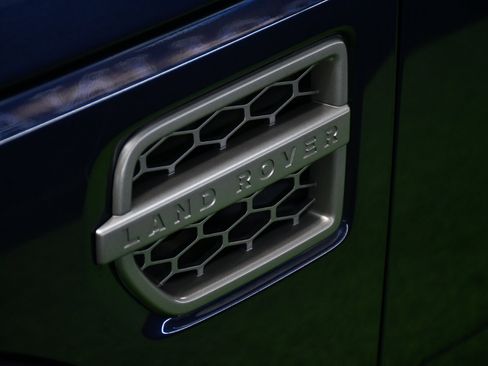 Used 2016 Land Rover LR4 HSE image 8