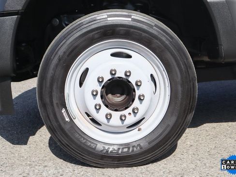 Used 2021 Ford F450 XL w/ Power Equipment Group image 34