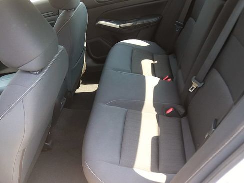 Used 2025 Nissan Altima 2.5 SV FWD image 14