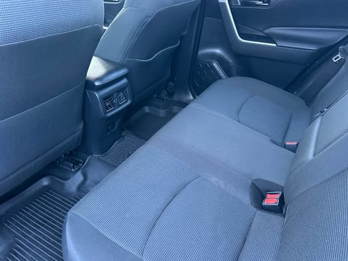 Certified 2023 Toyota RAV4 LE AWD/4WD image 12