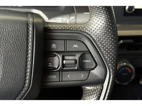 Used 2024 Toyota Tacoma SR5 AWD/4WD image 25