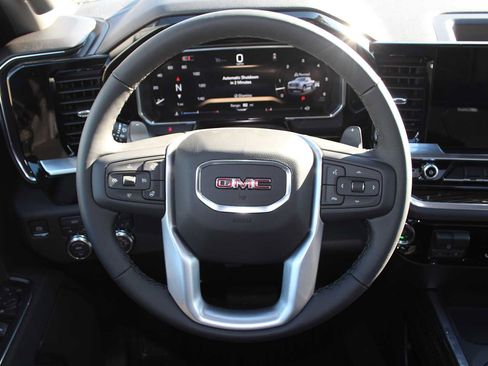 New 2026 GMC Sierra 1500 Elevation image 32