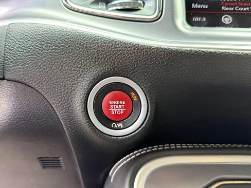 Used 2019 Dodge Challenger SRT Hellcat Redeye RWD image 13