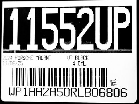 Used 2024 Porsche Macan Turbo image 29