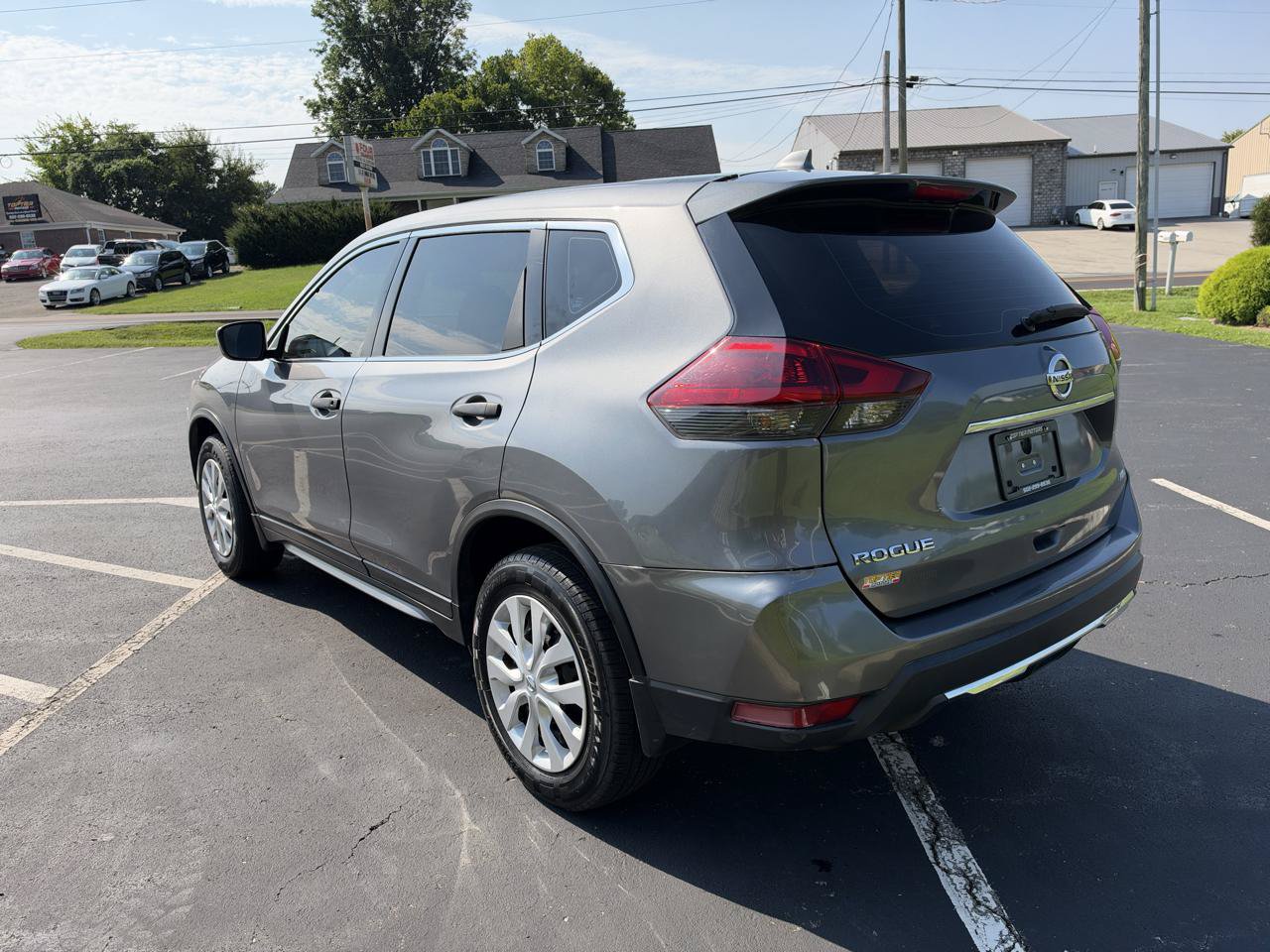 Used 2020 Nissan Rogue S AWD/4WD image 5