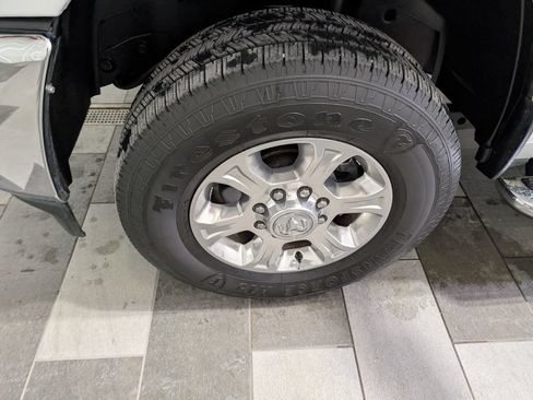 Used 2026 RAM 2500 Big Horn AWD/4WD image 8