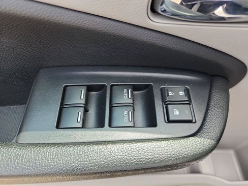 Used 2017 Honda Ridgeline RTL image 17