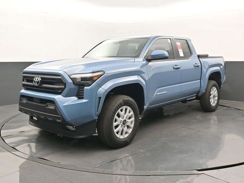 New 2026 Toyota Tacoma SR5 RWD image 21