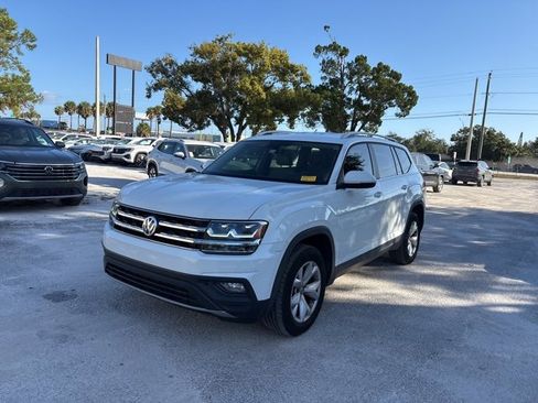 Used 2019 Volkswagen Atlas SE image 2