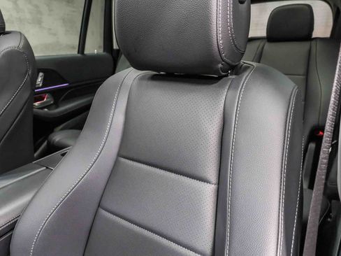 Certified 2026 Mercedes-Benz GLS 450 4MATIC image 25