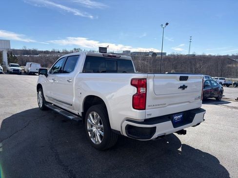 Used 2023 Chevrolet Silverado 1500 High Country w/ High Country Premium Package image 5