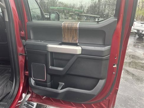 Used 2018 Ford F150 Lariat w/ Equipment Group 502A Luxury image 34