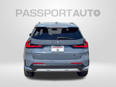 New 2026 BMW X1 xDrive28i w/ Technology Package AWD/4WD image 5