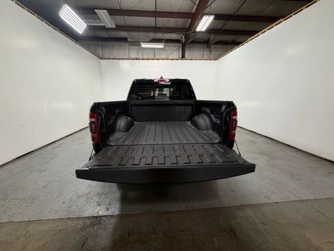 Used 2020 RAM 1500 Big Horn AWD/4WD image 9