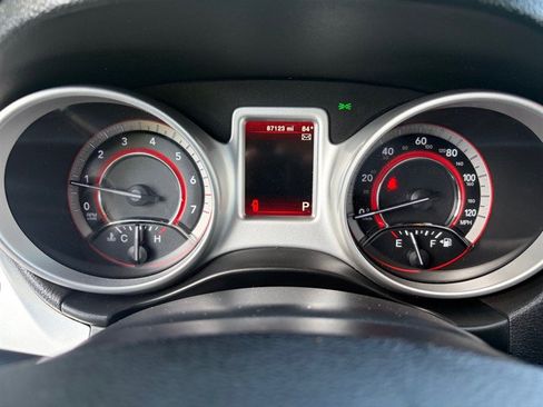 Used 2018 Dodge Journey SE FWD image 14