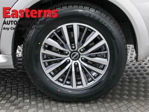 Used 2023 Nissan Armada SL image 38