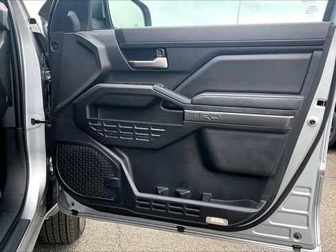 Used 2024 Toyota Tacoma TRD Sport image 22