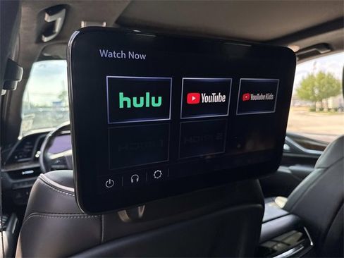 Used 2023 Cadillac Escalade ESV Sport Platinum image 17