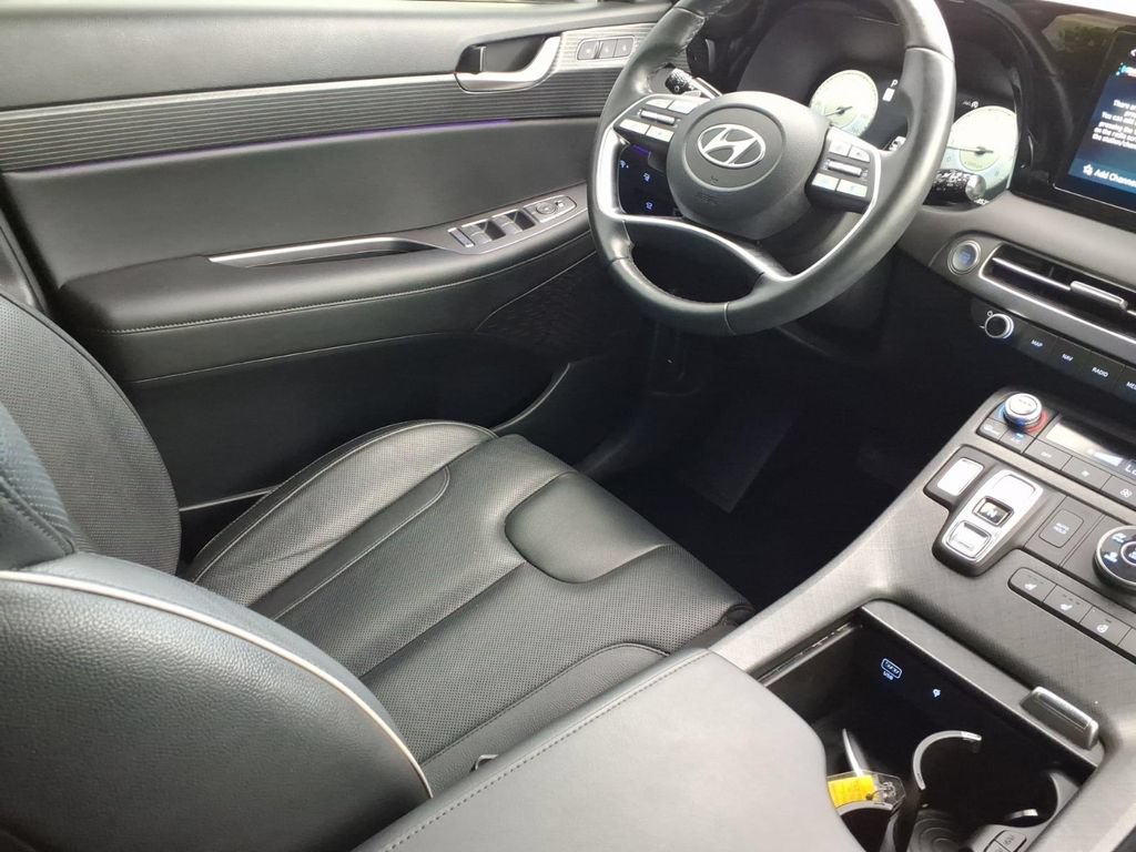 Used 2024 Hyundai Palisade Limited AWD/4WD image 9