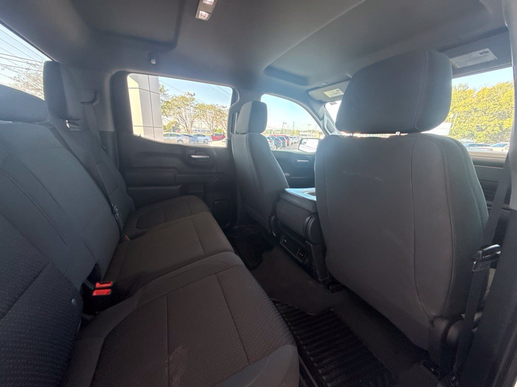 Used 2020 Chevrolet Silverado 1500 Custom w/ Custom Value Package AWD/4WD image 40