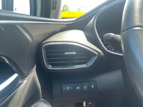 Used 2023 Hyundai Santa Fe SEL AWD/4WD image 14