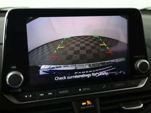 Used 2022 Nissan Altima 2.0 SR image 45